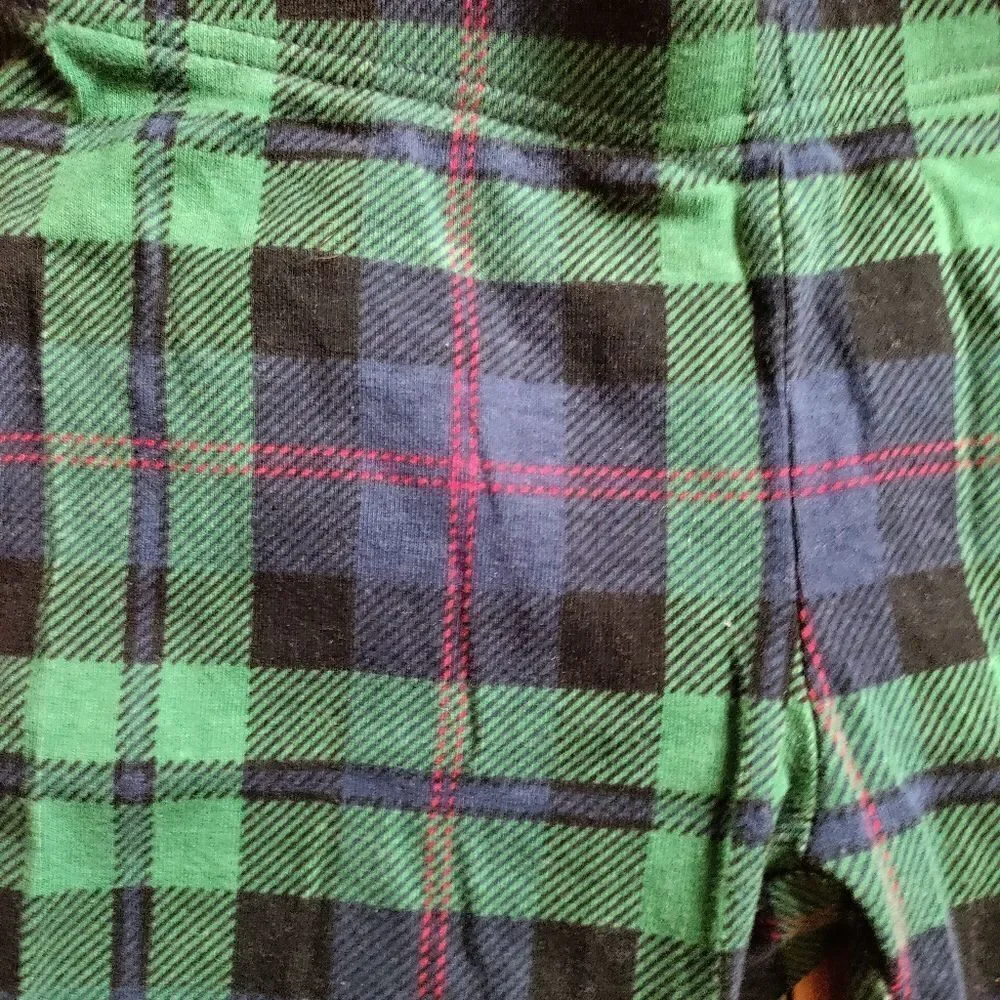 Old Navy pajamas set size 10 Christmas plaid Santa cotton unisex holiday green